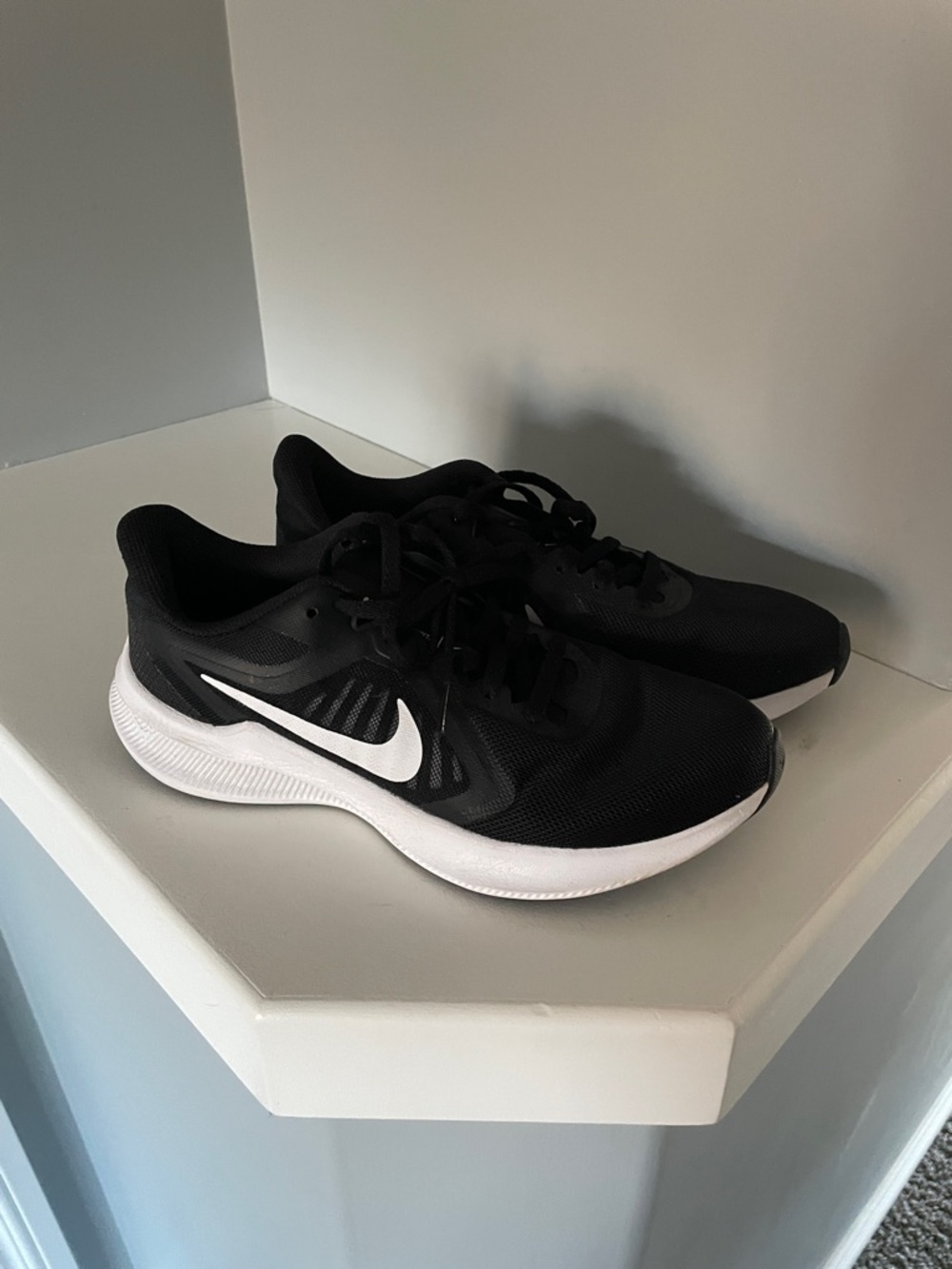 Nike Black & White Running Shoes
